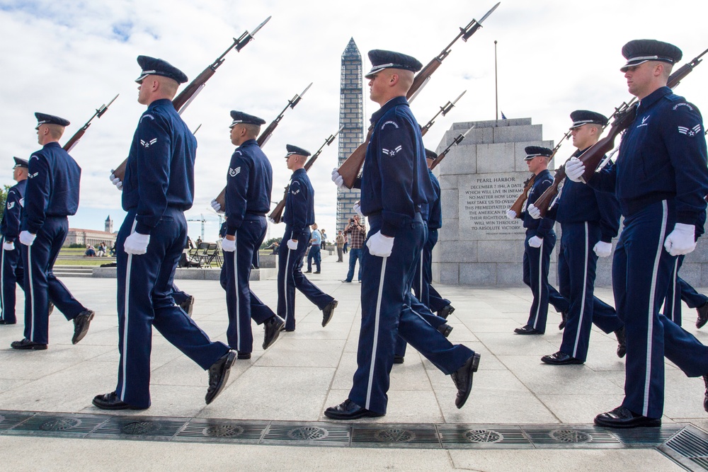 Air Force Honor Guard honors World War II vets