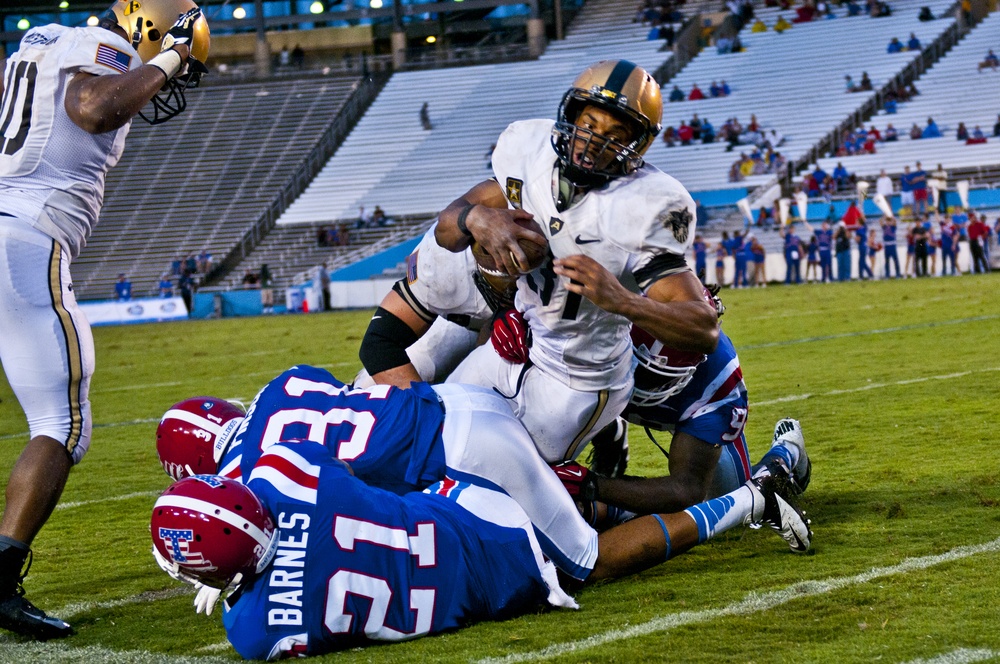 West Point running back Terry Baggett vs. three Louisiana Tech tacklers