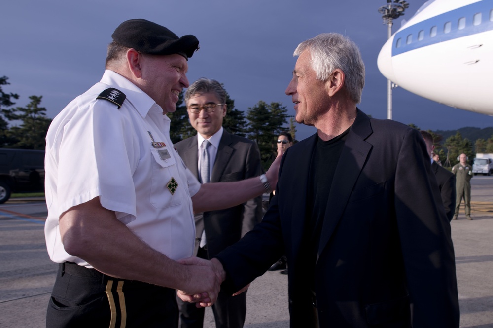 Secretary of defense visits South Korea