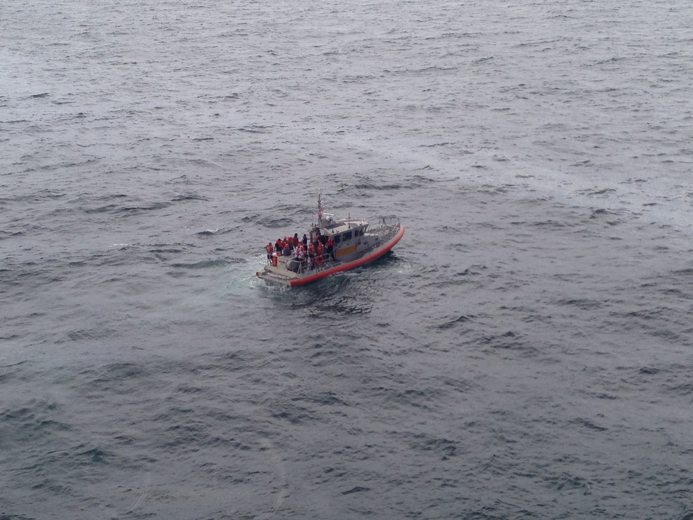 Coast Guard and life jackets save 12 after sailboat sinks off Texas coast