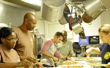 ECRC sailors participate in Feed the Hungry Program