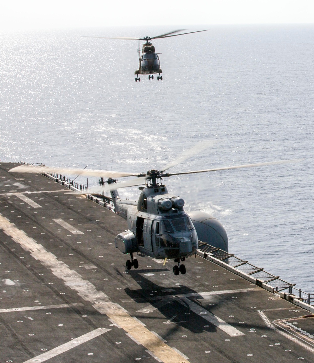 French Aircraft on the USS Kearsarge (LHD 3)