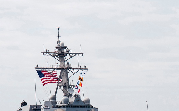 USS Chung-Hoon returns to home port