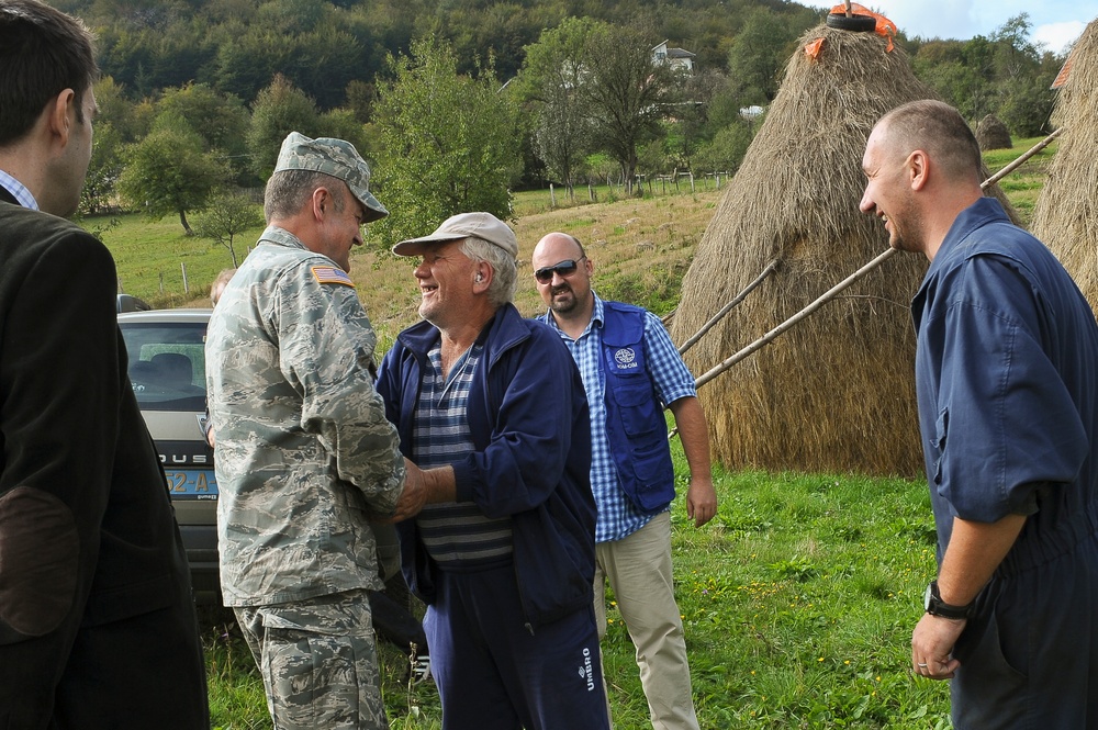 NATO supports defence reform progress of prior AFBiH soldier