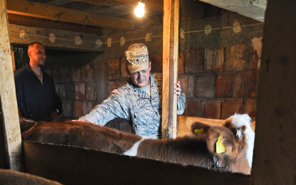 NATO supports defence reform progress of prior AFBiH soldier