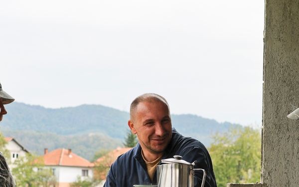 NATO supports defence reform progress of prior AFBiH soldier