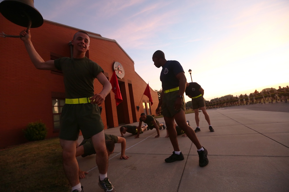 Photo Gallery: Motivation high for new Marines during final run on Parris Island