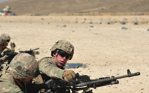 Currahees take to the range