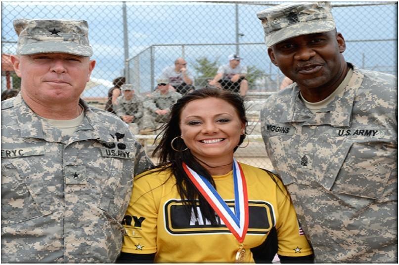 Army softball champs poses with Fort Sill command team