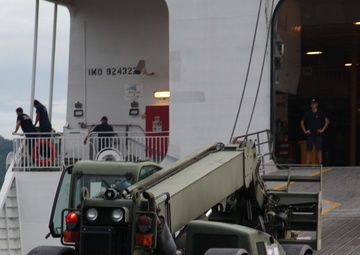 Ground combat element Marines arrive in Philippines for PHIBLEX 14