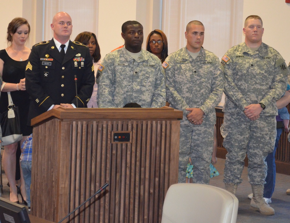 Fort Benning soldiers recognized by Columbus mayor