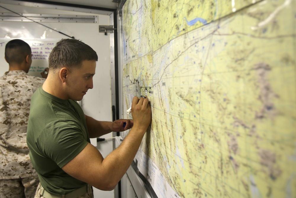 CLC-16 conducts combat operations center exercise in support of WTI 1-14