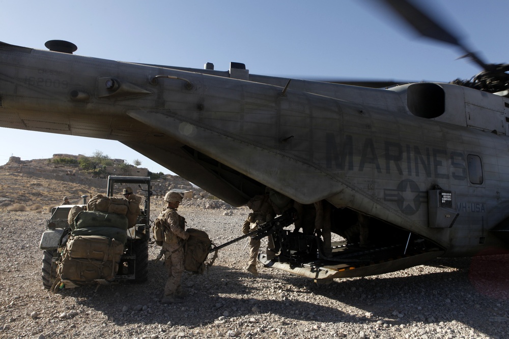 HMH-462 CH-53E Super Stallion External Mission