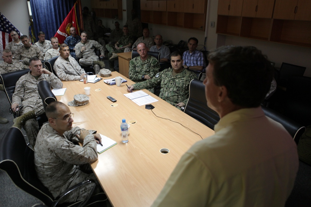 Expeditionary roots watered during Maritime Prepositioning Force seminar
