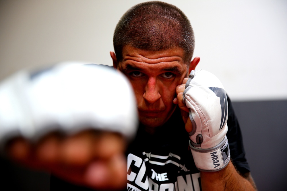 Warrior by day, Mixed Martial Arts fighter by night: Marine trains for MMA professionally