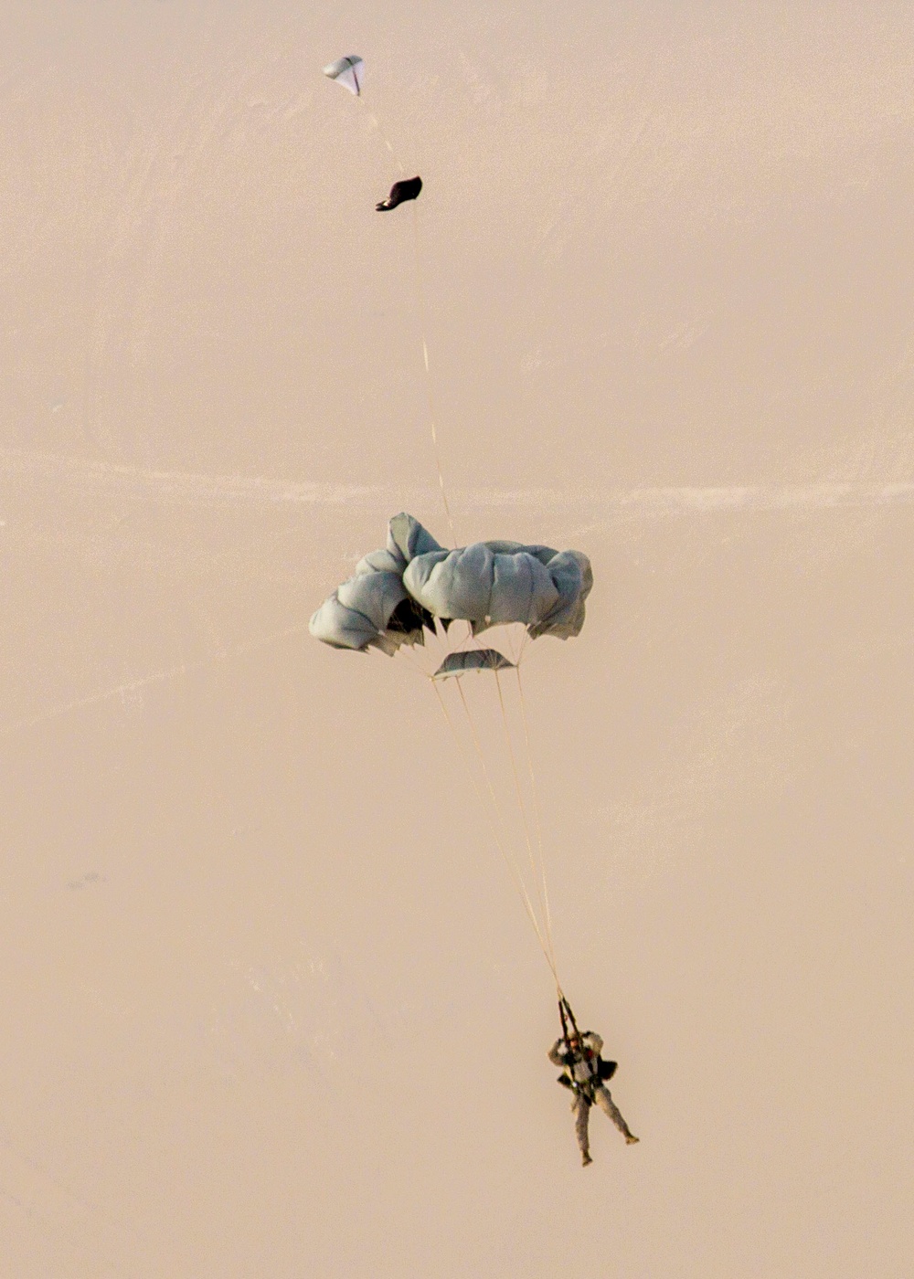 26th MEU Force Recon Parachute Operations with Montana Army National Guard