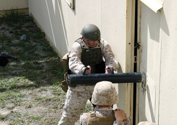 SRT Marines certify capabilities, training