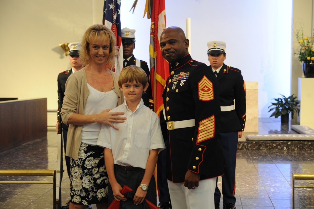 Dallas child awarded by Texas Marines for charity efforts