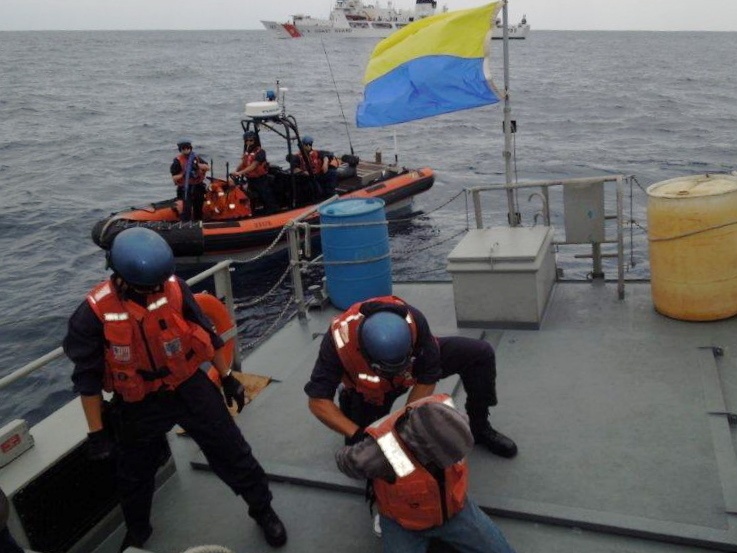Coast Guard cutter participates in exercise with Mexican navy
