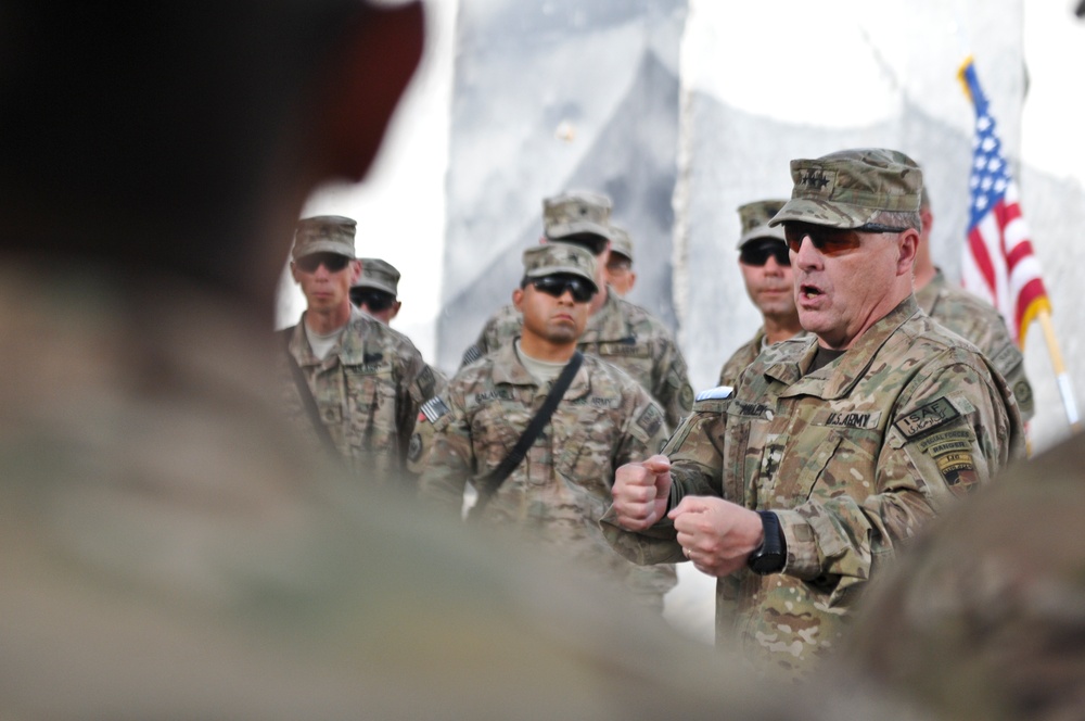 DVIDS - News - IJC commander visits Dragoon Troopers in Afghanistan