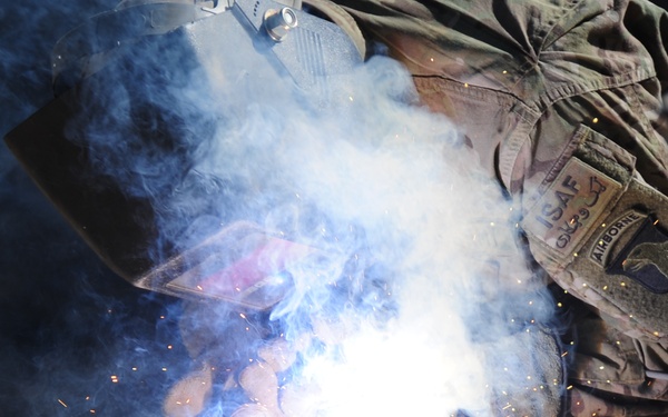 Currahee shows welding skills