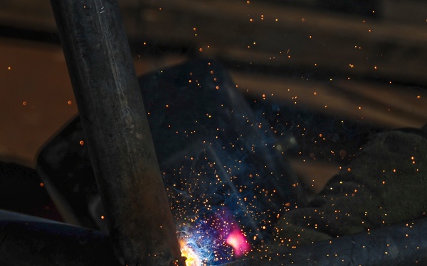 Currahee shows welding skills