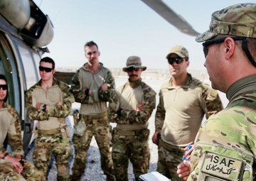 SECFOR medevac training in Uruzgan