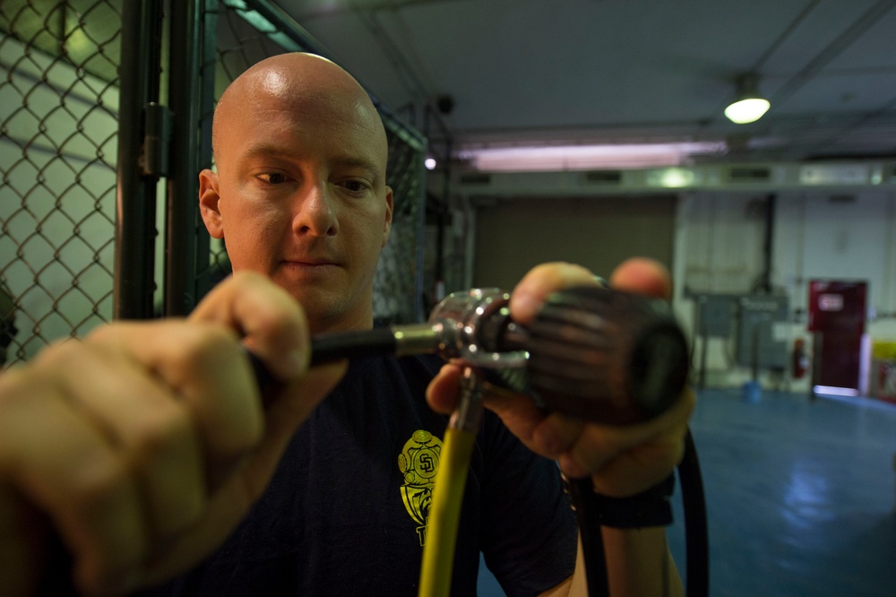 Maintenance on Dive Regulator