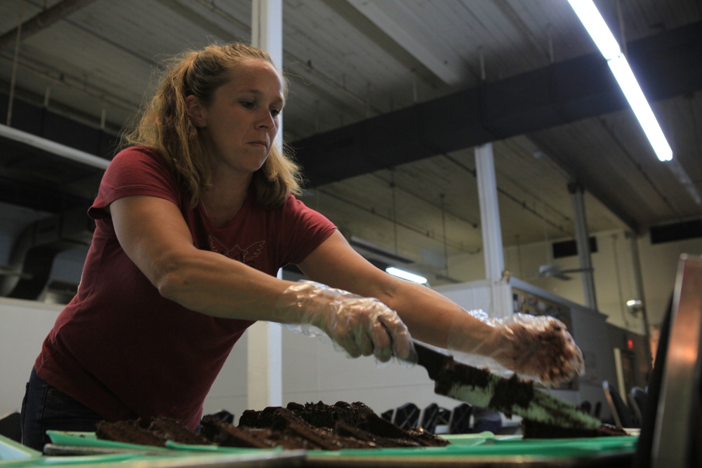 Serving Country and Community: Marines give their time to help New Orleans’ homeless
