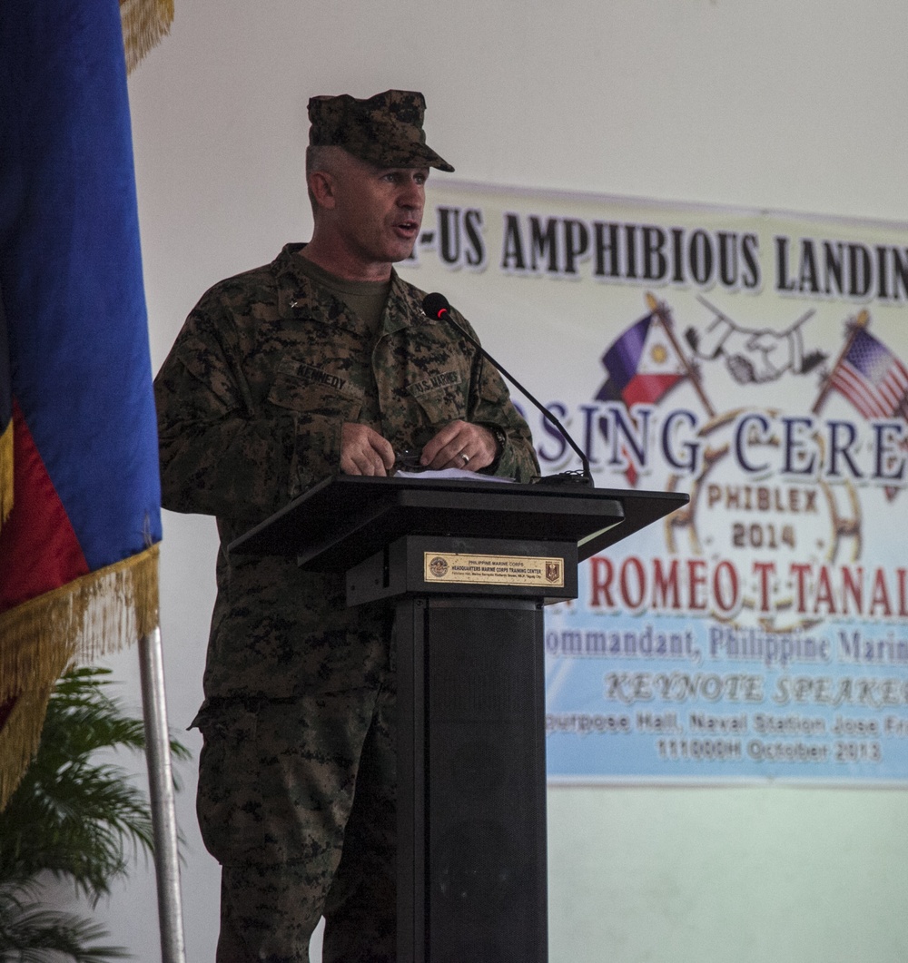 U.S. Marines, Armed Forces of the Philippines conclude bilateral Amphibious Landing Exercise 2014