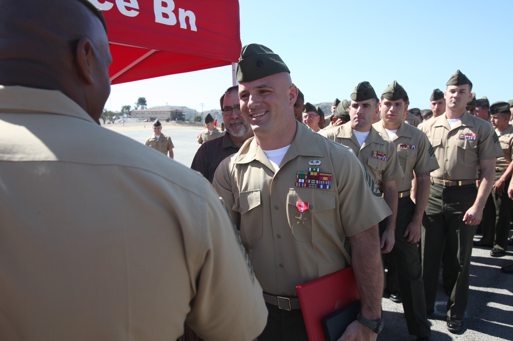 Intelligence Marine awarded Bronze Star for meritorious service