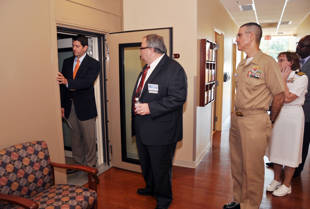 US Rep. Ryan helps cut ribbon on expanded Kenosha clinic