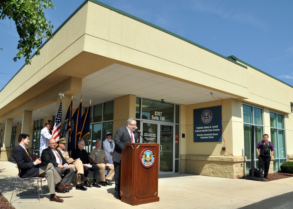 US Rep. Ryan helps cut ribbon on expanded Kenosha clinic