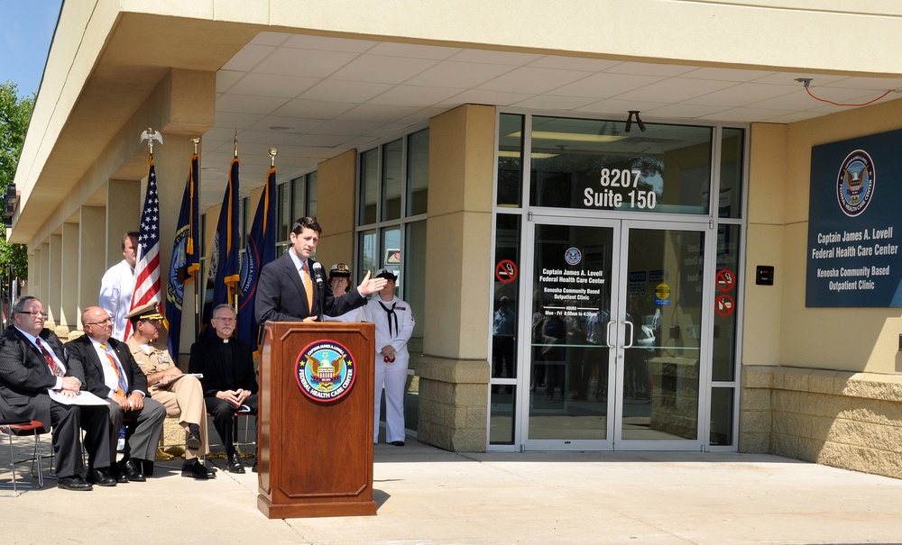 US Rep. Ryan helps cut ribbon on expanded Kenosha clinic