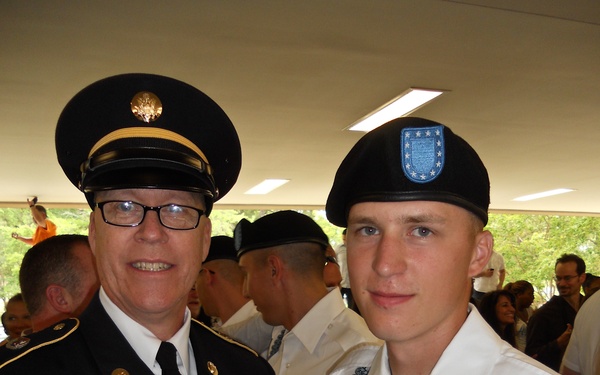 Everett recruiter leads by example, recruits sons