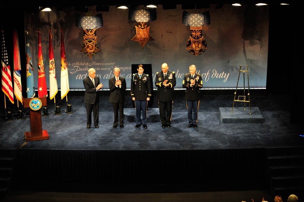 Army Capt. William D. Swenson, Medal of Honor Ceremony