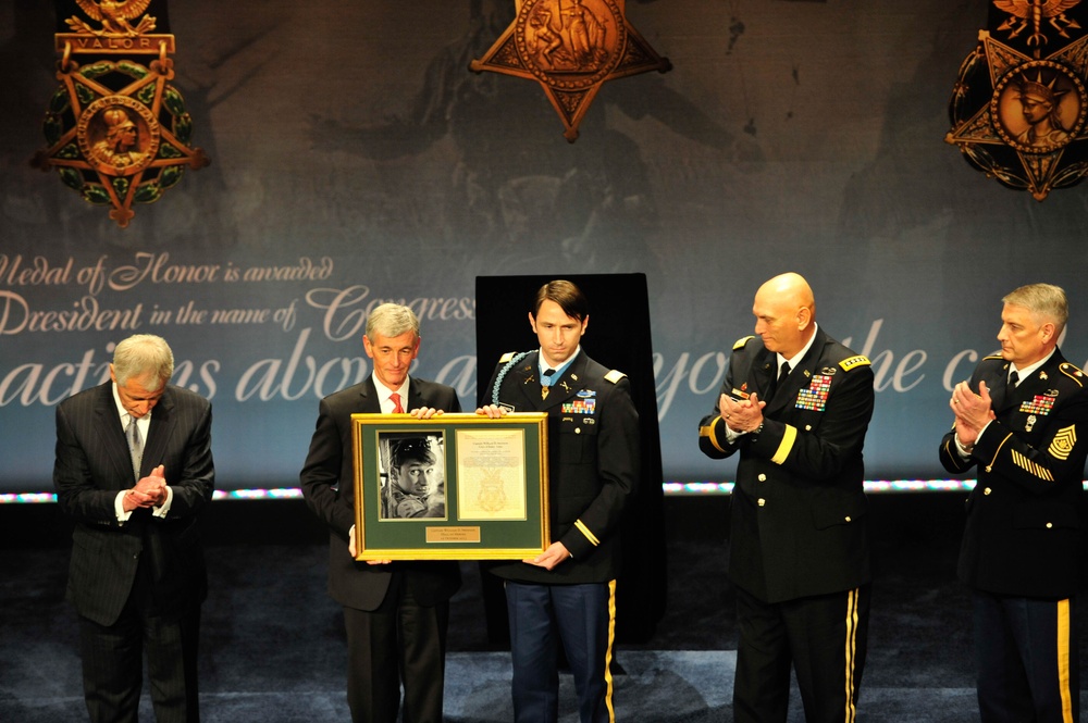 Army Capt. William D. Swenson, Medal of Honor Ceremony