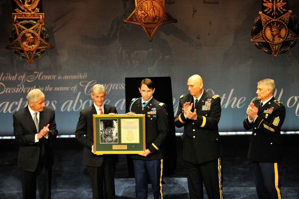 Army Capt. William D. Swenson, Medal of Honor Ceremony