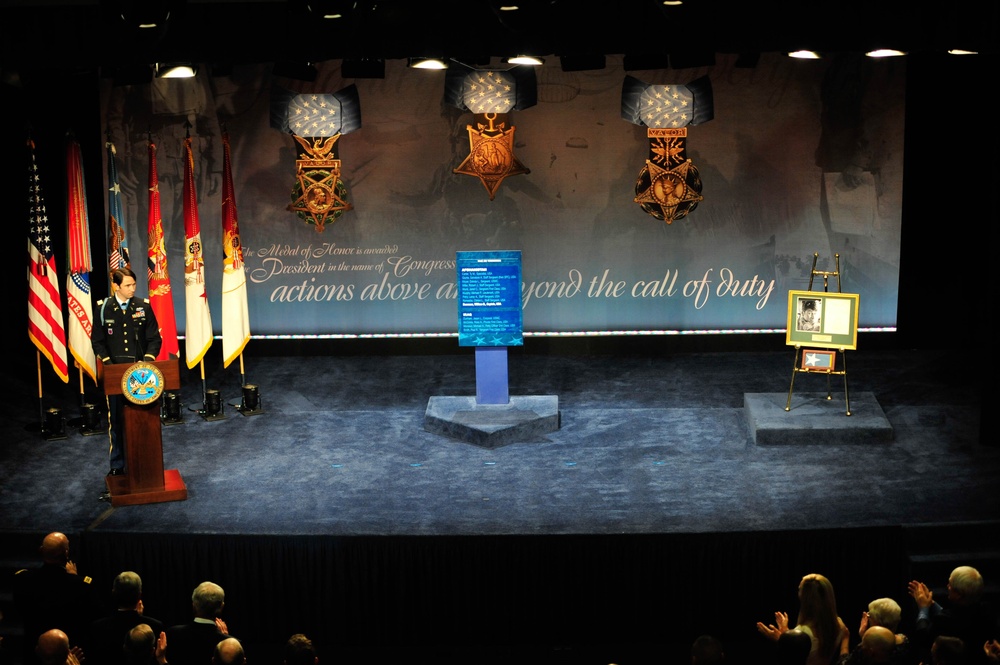 Army Capt. William D. Swenson, Medal of Honor Ceremony