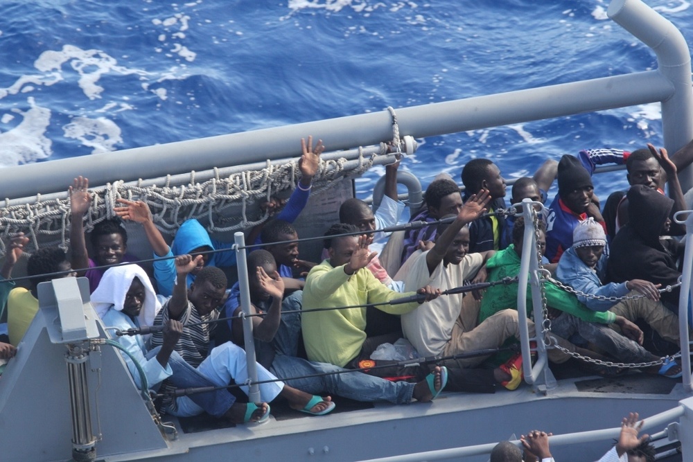 USS San Antonio assists in rescue