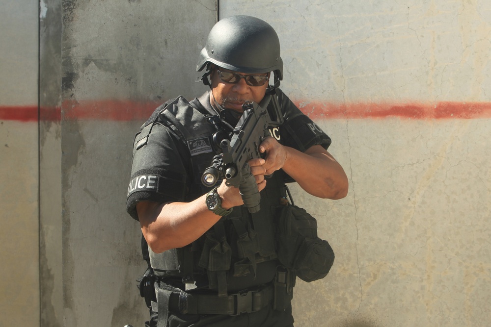 Military, civilian police train together aboard Combat Center