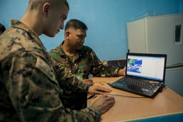 Philippine, U.S. forecasters play a big role behind the scenes at PHIBLEX 14