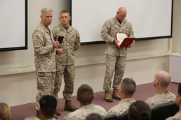 Commandant, First Lady and Sergeant Major of the Marine Corps visit 3rd MAW