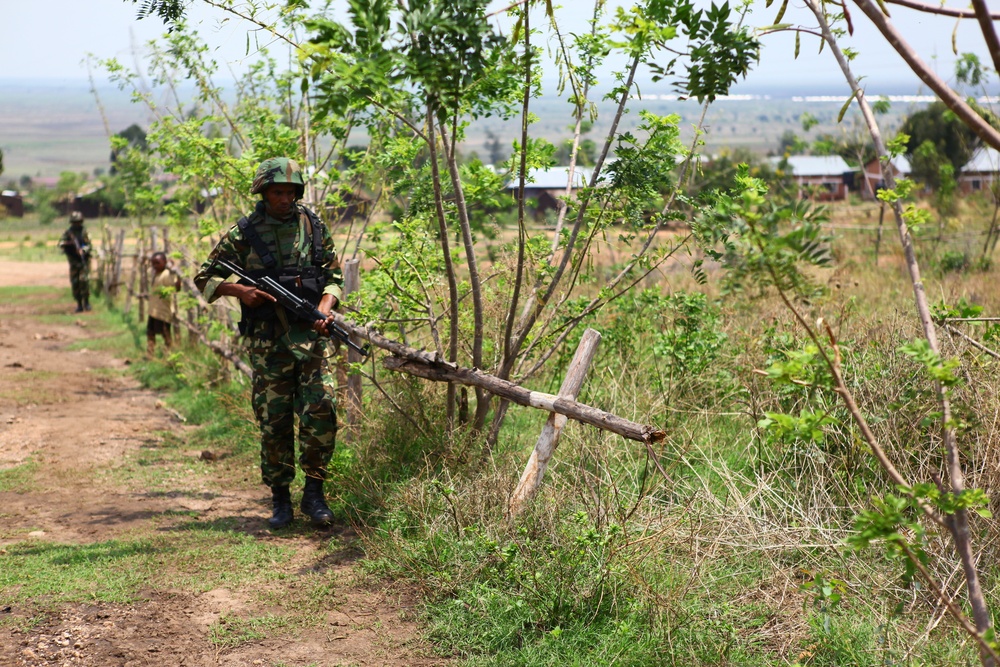 Special-Purpose MAGTF Africa 13 prepares BDNF for future engagements