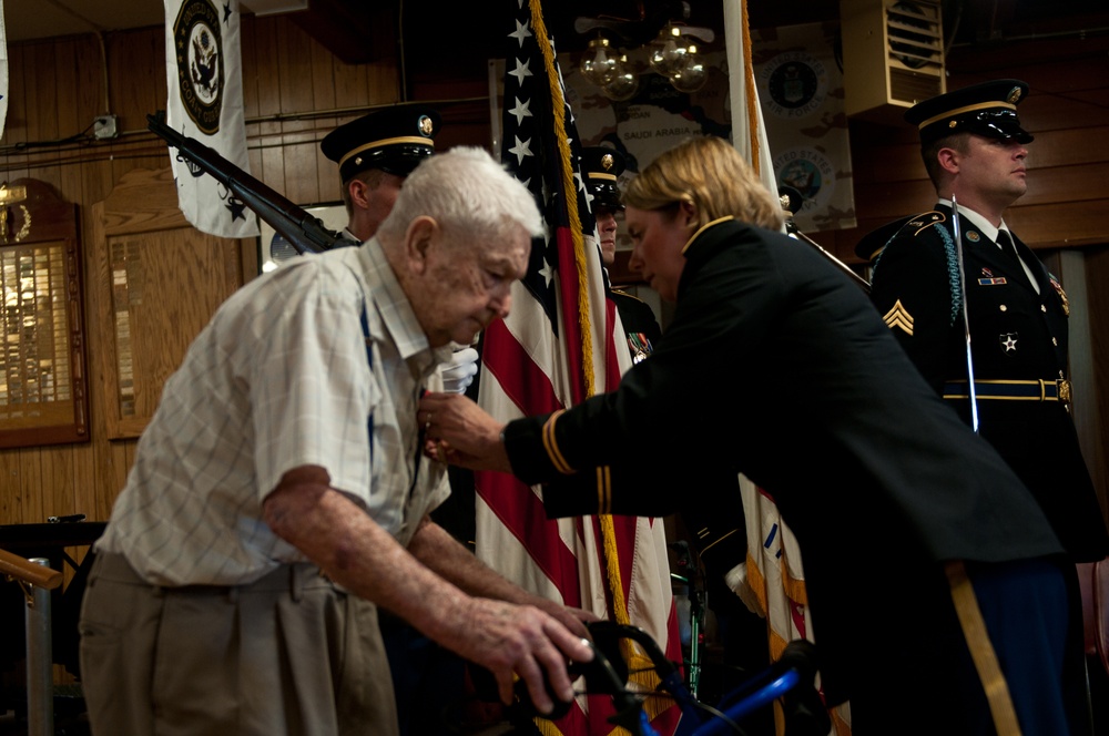 WWII veteran receives award after 68 years