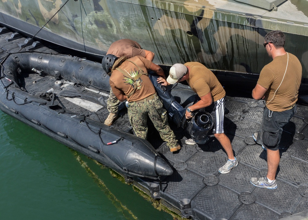 Riverine Command Boat training mission