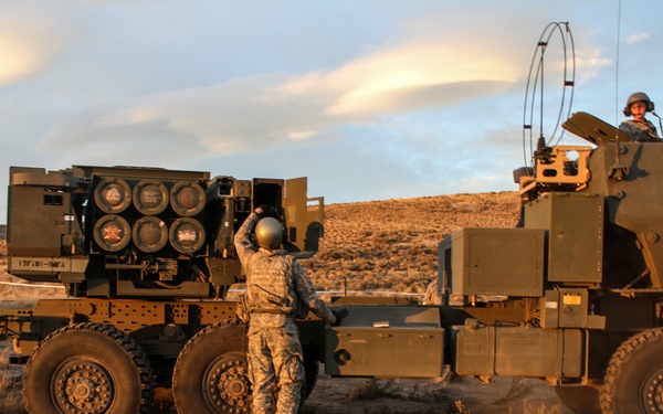 Female soldiers fire rocket system, make Army history