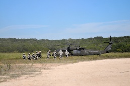 1-12th Cavalry conducts air assault training