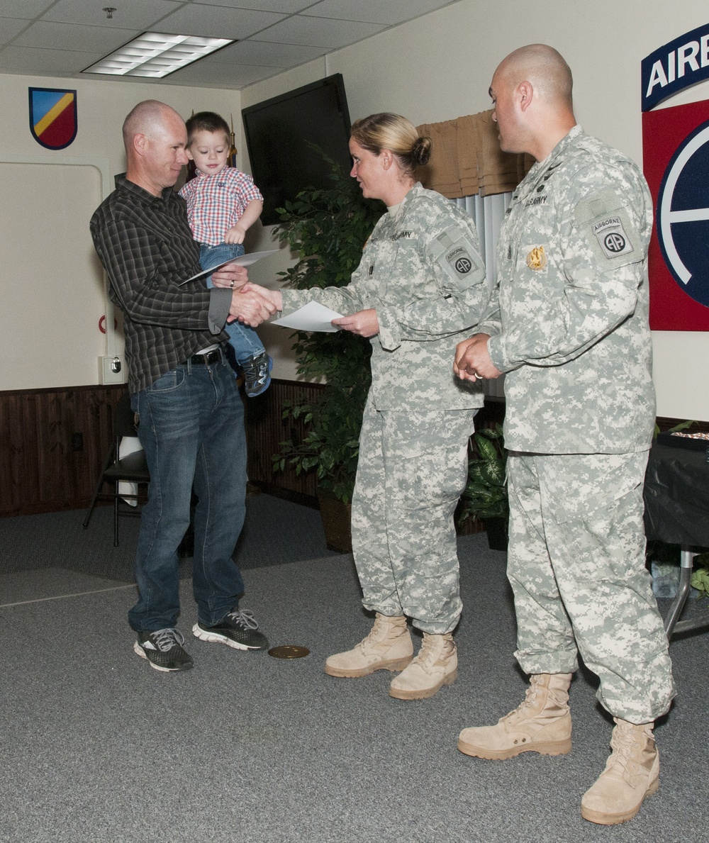 AUSA honors 82nd CAB family for volunteerism