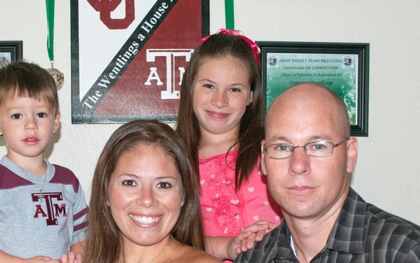 AUSA honors 82nd CAB family for volunteerism